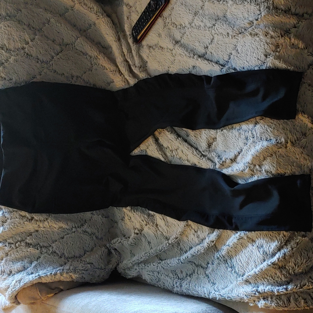 Nadine West Leggings w/sheer designs on sides, black, brand new , L